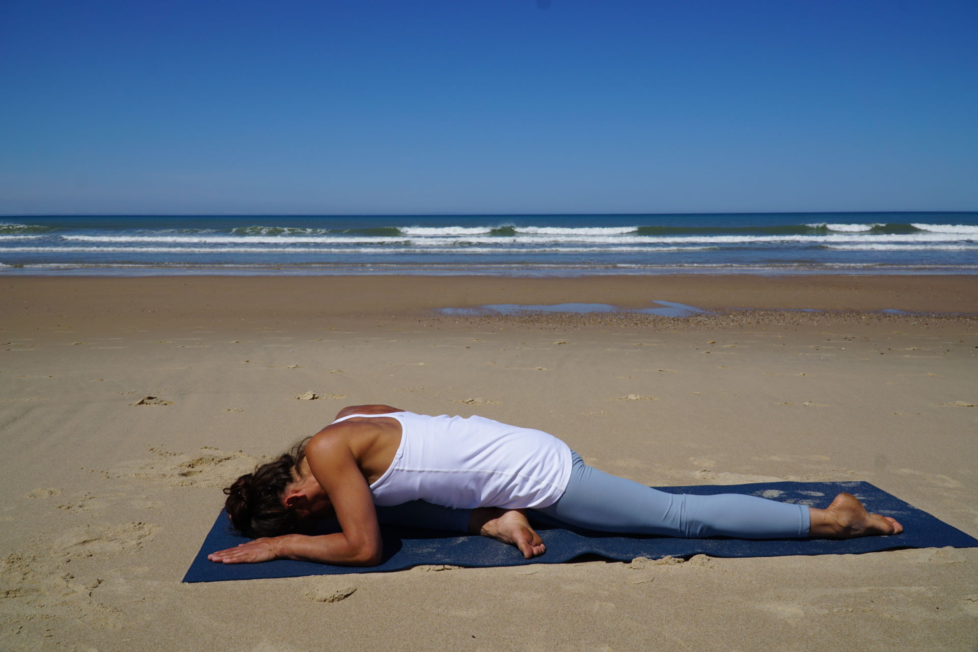 Yin Yoga Ausbildung Yoga Alliance Stunden Atlantik Frankreich